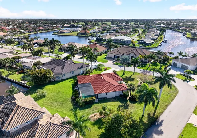 3rd image of 5019 San Massimo Dr, Punta Gorda, FL 33950 | MLS# C7526113