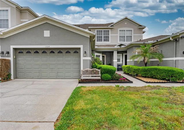 Photo 1 of Sale Pending at 1304 Sandstone Run, Sanford, FL 32771 | MLS# O6407354 | Listing updated on 2026-09-14