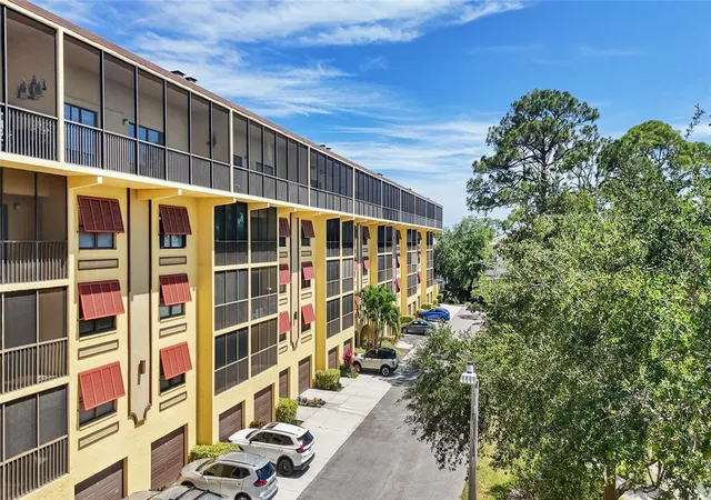 Homes for sale in St Petersburg, FL | 5775 Park St N #410, St Petersburg, FL 33709 | MLS# A4693432