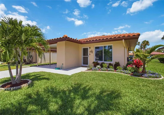 2nd image of 3303 Cambridge Ave, Bradenton, FL 34207 | MLS# D6147445