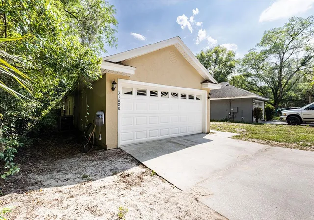 3rd image of 31080 Lochmore Cir, Sorrento, FL 32776 | MLS# G5112308
