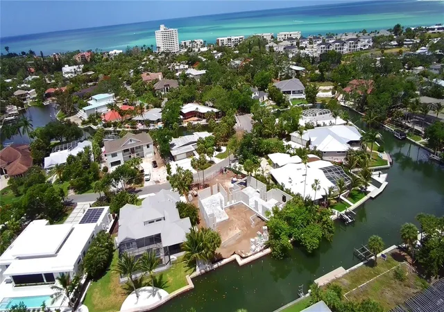Photo 12 of Single family home for sale at 4857 Primrose Path, Sarasota, FL 34242 | MLS# A4693435 | Listing updated on 2026-05-20