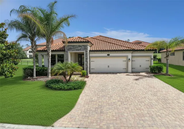 Single family home for sale at 1734 Via Lago Dr, LAKELAND, FL 33810 | MLS# L4961856