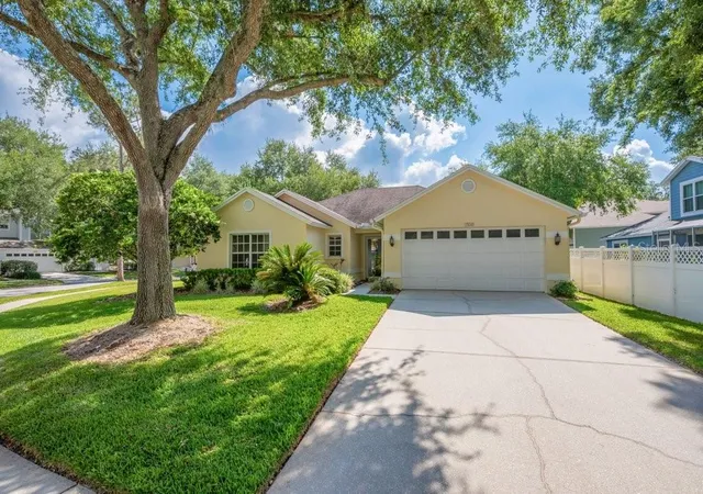 Photo 1 of Single family home for sale at 17610 Esprit Dr, Tampa, FL 33647 | MLS# TB8508060 | Listing updated on 2026-09-15