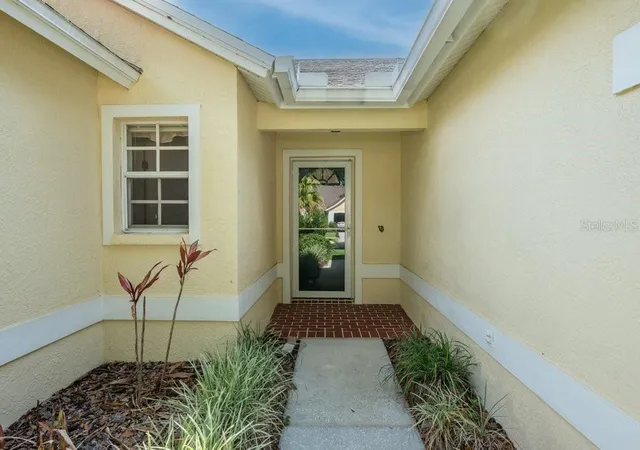 Photo 3 of Single family home for sale at 17610 Esprit Dr, Tampa, FL 33647 | MLS# TB8508060 | Listing updated on 2026-09-15
