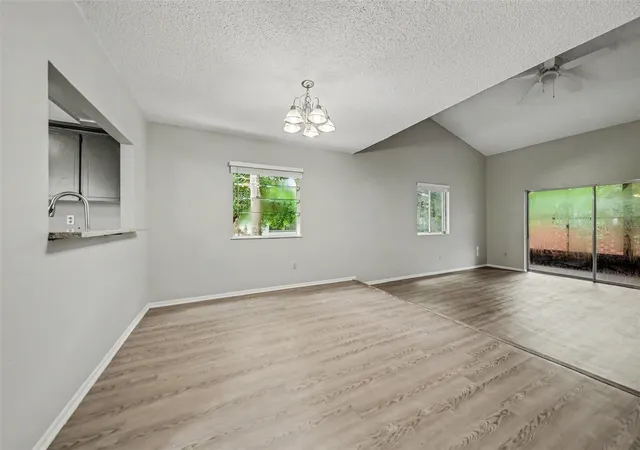 Photo 3 of Single family home for sale at 871 Beach Breeze Dr, Orlando, FL 32835 | MLS# O6407406 | Listing updated on 2026-07-30