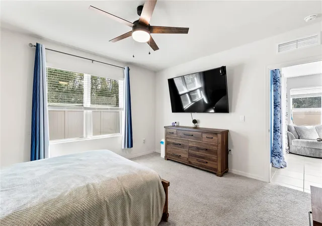 Photo 3 of Single family home for sale at 407 Pelham Park Dr, Deland, FL 32720 | MLS# V4949063 | Listing updated on 2026-08-27