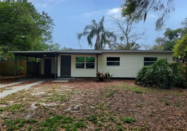 1st image of 803 Valencia Rd, Plant City, FL 33563 | MLS# TB8508091