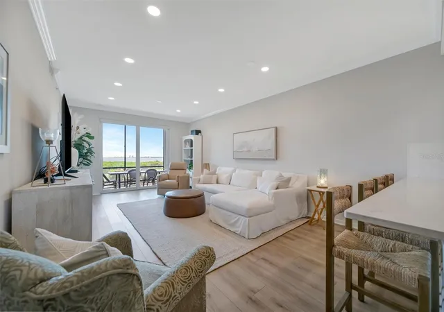 2nd image of 850 Tidewater Shores Loop #105, Bradenton, FL 34208 | MLS# A4693447