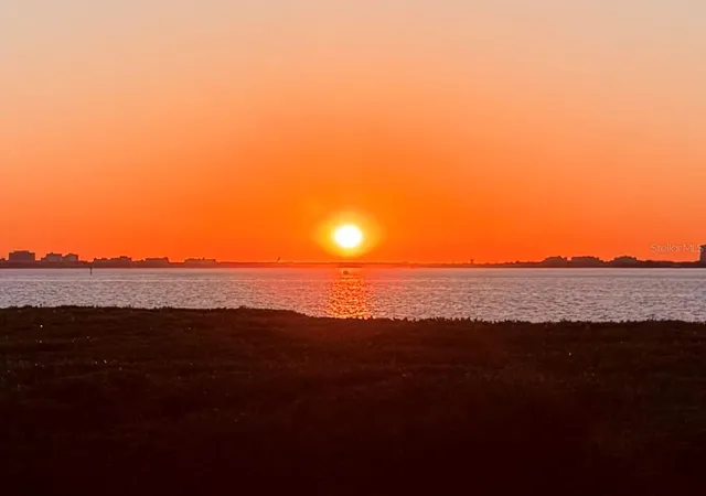 4th image of 850 Tidewater Shores Loop, BRADENTON, FL 34208