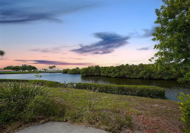 Photo 1 of Single family home for sale at 3810 Joyce Dr, Bradenton, FL 34208 | MLS# A4693455 | Listing updated on 2026-08-11