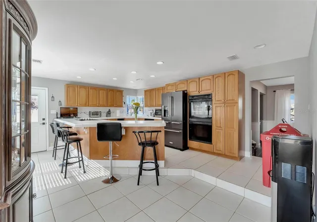 Photo 3 of Single family home for sale at 16131 Johns Lake Rd, Clermont, FL 34711 | MLS# G5112313 | Listing updated on 2026-09-14