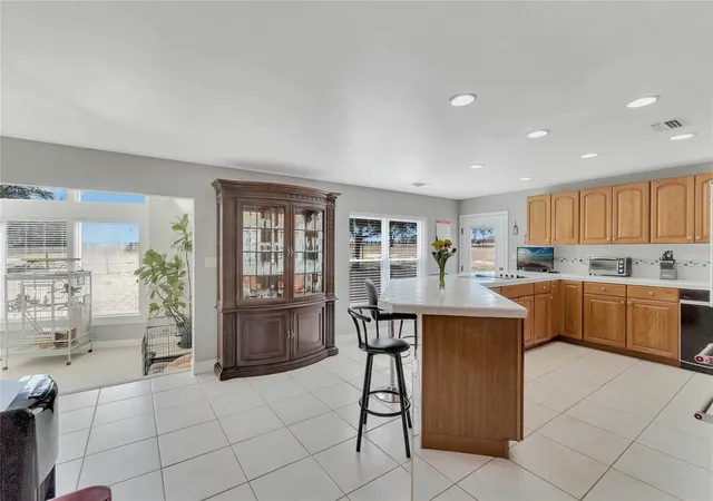 Photo 4 of Single family home for sale at 16131 Johns Lake Rd, Clermont, FL 34711 | MLS# G5112313 | Listing updated on 2026-09-14