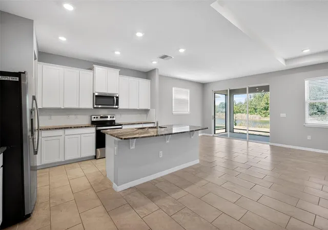 4th image of 15394 Sweet Springs Bnd, Odessa, FL 33556 | MLS# O6407462