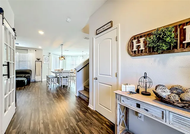 Photo 2 of Single family home for sale at 11205 Brighton Knoll Loop, Riverview, FL 33579 | MLS# TB8508190 | Listing updated on 2026-05-30