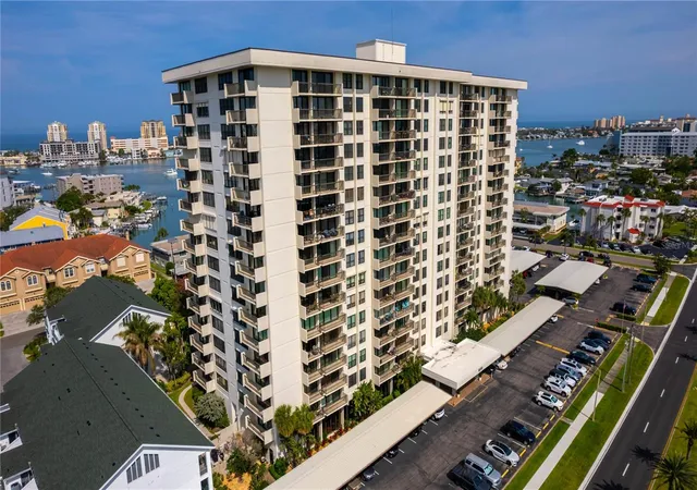 2nd image of 400 Island Wy #212, Clearwater Beach, FL 33767 | MLS# TB8508210