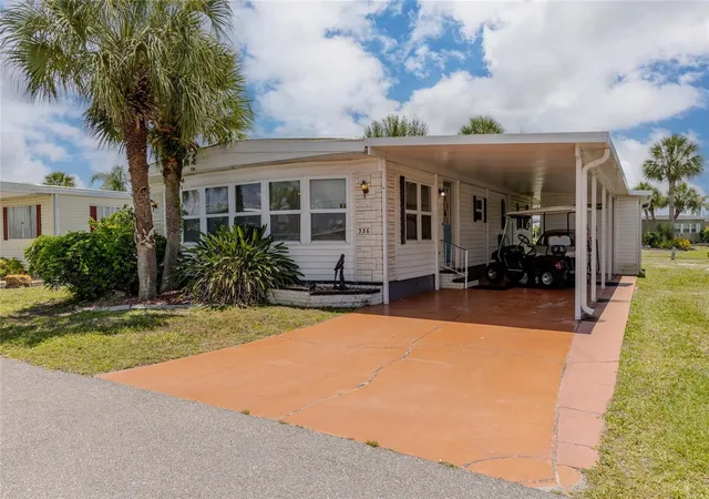 Photo 2 of Manufactured home for sale at 2100 Kings Hwy #336, Punta Gorda, FL 33980 | MLS# C7526161 | Listing updated on 2026-10-27