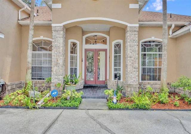 3rd image of 2518 Emerald Tree Ln, Apopka, FL 32712 | MLS# O6407513