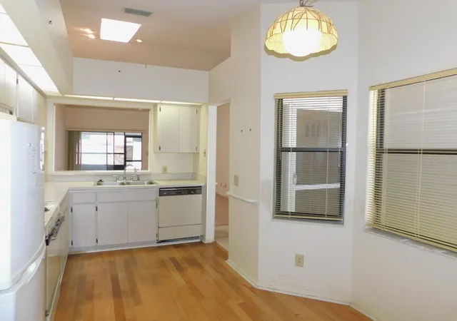 Photo 3 of House for sale at 2496 Alhambra Ct, Clearwater, FL 33761 | MLS# TB8508227 | Listing updated on 2026-10-28