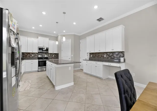 4th image of 2905 Hilliard Dr, Wesley Chapel, FL 33543 | MLS# TB8508229