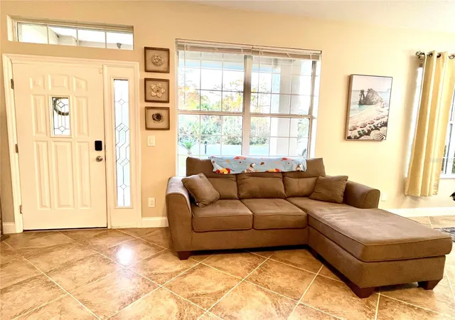 Photo 3 of Single family home for sale at 14 Squash Blossom Ct, Palm Coast, FL 32164 | MLS# O6407535 | Listing updated on 2026-05-14