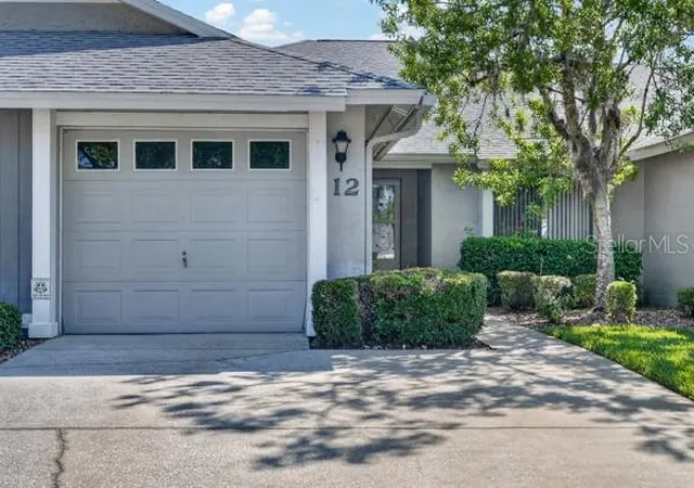 Photo 4 of House for sale at 12 Lake Forest Cir N, Palm Coast, FL 32137 | MLS# FC318516 | Listing updated on 2026-05-31