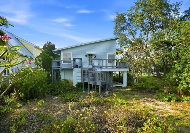4th image of 110 Georgia Ave Ave, Crystal Beach, FL 34681 | MLS# TB8508271