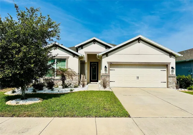 Homes for sale in Spring Hill, FL | 944 Old Windsor Wy, Spring Hill, FL 34609 | MLS# TB8508275