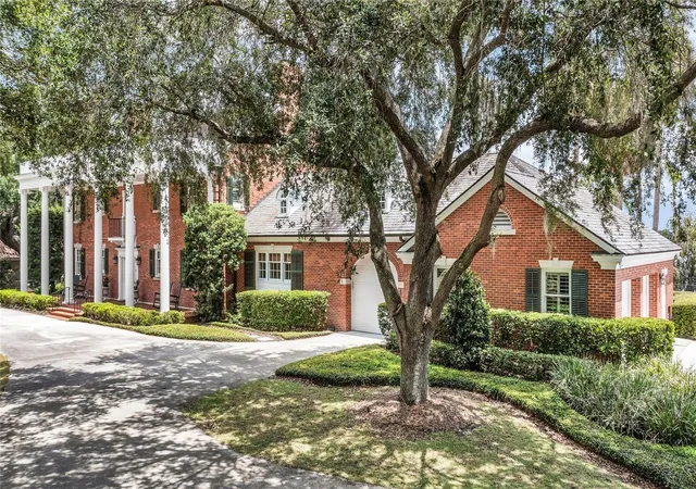 3rd image of 1530 Waterwitch Dr, Orlando, FL 32806 | MLS# O6407557
