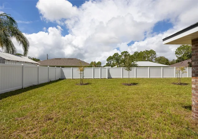 Photo 20 of Single family home for sale at 19 Sedgefield Path S, PALM COAST, FL 32164 | MLS# FC318520 | Listing updated on 2026-10-24