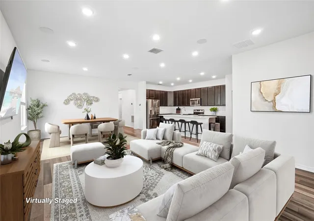 Photo 2 of Single family home for sale at 11225 June Briar Loop, San Antonio, FL 33576 | MLS# TB8508297 | Listing updated on 2026-09-25