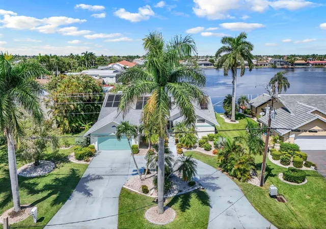 43rd image of 719 El Dorado Pkwy W, Cape Coral, FL 33914 | MLS# TB8508315