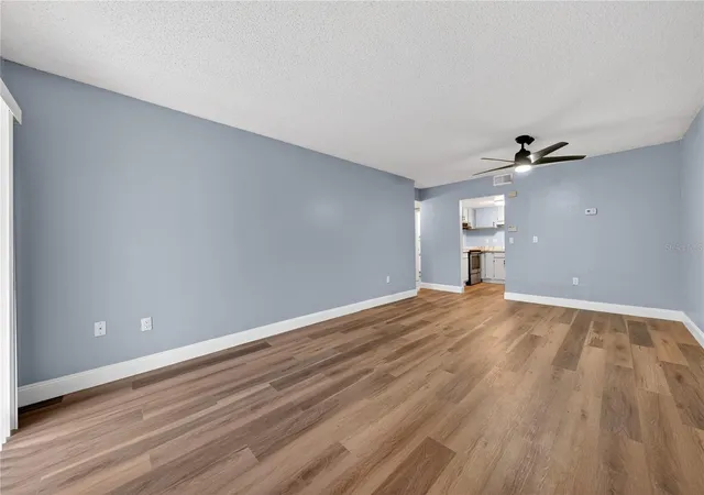 Homes for sale in Orlando, FL | 4205 S Semoran Blvd #11, Orlando, FL 32822 | MLS# O6407617