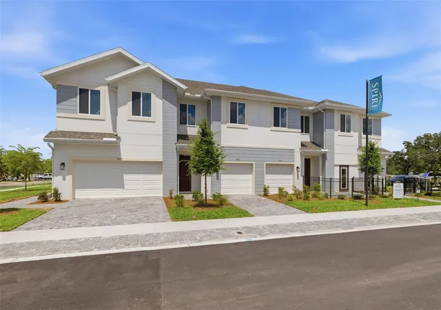 2nd image of 5819 Angela Leyla Pl, Riverview, FL 33578 | MLS# TB8508340