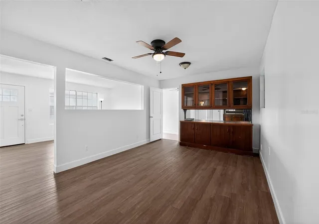 4th image of 219 N East Ave, Panama City, FL 32401 | MLS# O6407626