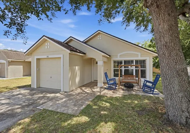 Photo 1 of Single family home for sale at 342 Windford Ct, Winter Garden, FL 34787 | MLS# O6407632 | Listing updated on 2026-10-06