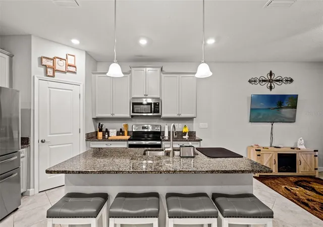 Photo 3 of Townhouse for sale at 6612 Citrus Crk Ln, Tampa, FL 33625 | MLS# TB8508365 | Listing updated on 2026-05-29