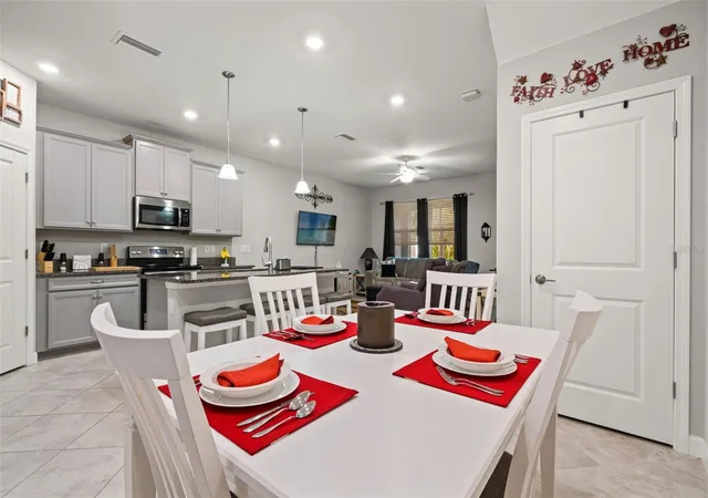 Photo 4 of Townhouse for sale at 6612 Citrus Crk Ln, Tampa, FL 33625 | MLS# TB8508365 | Listing updated on 2026-05-29