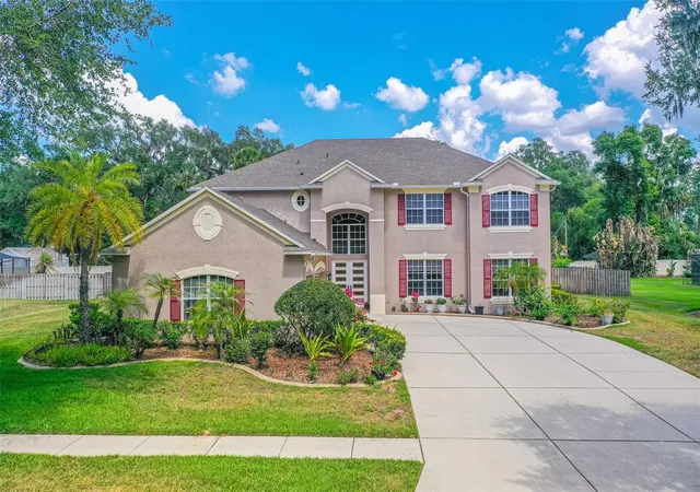 Photo 1 of Single family home for sale at 915 Hickory Frk Dr, Seffner, FL 33584 | MLS# L4961879 | Listing updated on 2026-10-23