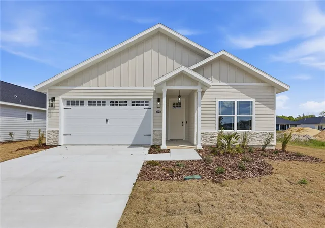 1st image of 1062 Sw 67th St, Gainesville, FL 32607 | MLS# GC540326