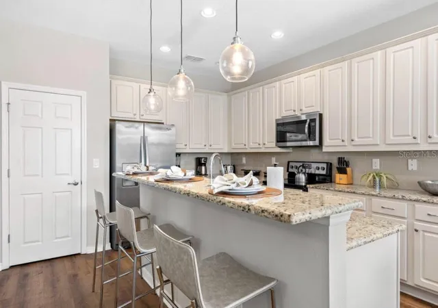 5th image of 4443 Shiva Loop, Kissimmee, FL 34746 | MLS# O6407672