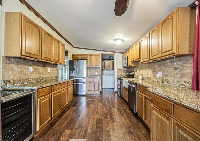 4th image of 34445 Countryside Dr, Wesley Chapel, FL 33543 | MLS# TB8508406