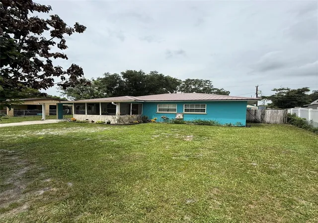 Photo 20 of Single family home for sale at 1038 Canal Dr W, LAKELAND, FL 33801 | MLS# L4961882 | Listing updated on 2026-10-07