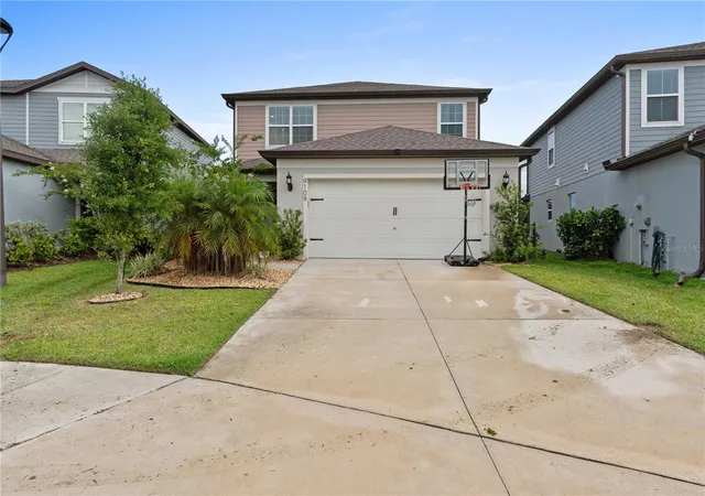 Photo 4 of Single family home for sale at 9109 Royal River Cir, Parrish, FL 34219 | MLS# A4693549 | Listing updated on 2026-10-02