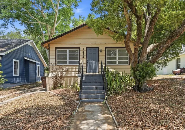 Homes for sale in Haines City, FL | 1414 Johns Ave, Haines City, FL 33844 | MLS# P4938720