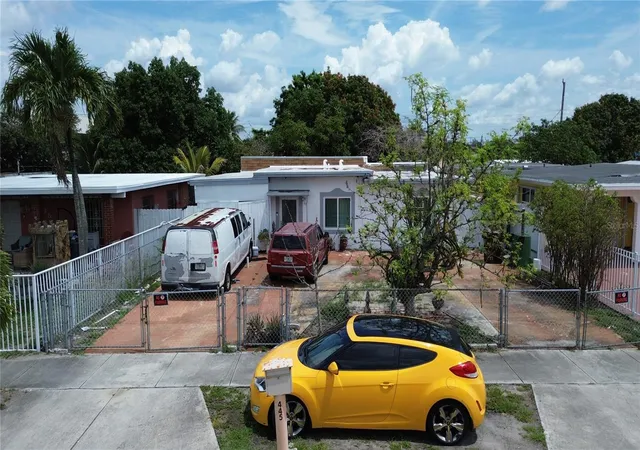 Homes for sale in Hialeah, FL | 445 E 43Rd St, Hialeah, FL 33013 | MLS# TB8508440