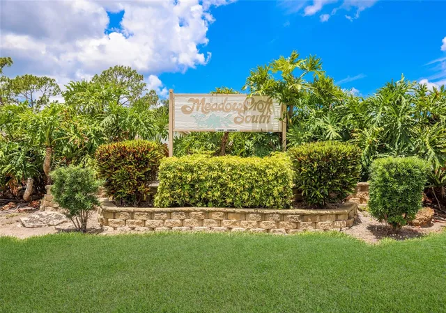 2nd image of 6427 Heritage Ln, BRADENTON, FL 34209