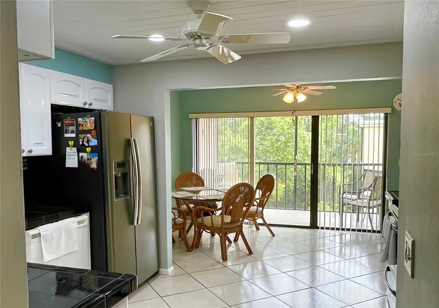 Photo 2 of Condo for sale at 305 30th Avenue W #A307, Bradenton, FL 34205 | MLS# A4693564 | Listing updated on 2026-10-07
