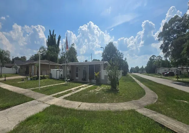 Photo 3 of Single family home for sale at 1222 Stillwater Ave, Deltona, FL 32725 | MLS# O6407731 | Listing updated on 2026-09-23