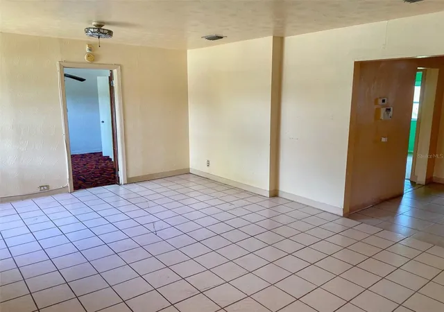5th image of 3716 E Clifton St, Tampa, FL 33610 | MLS# TB8508467